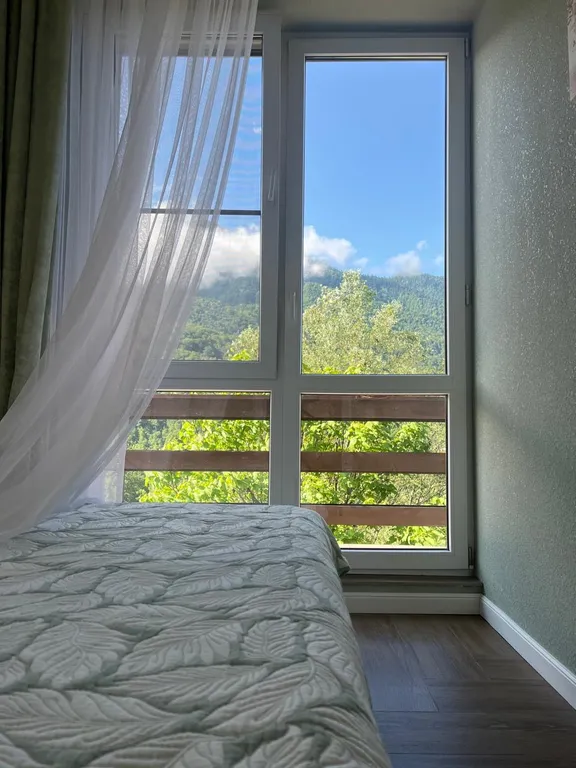 Уютная квартира с видом на горы