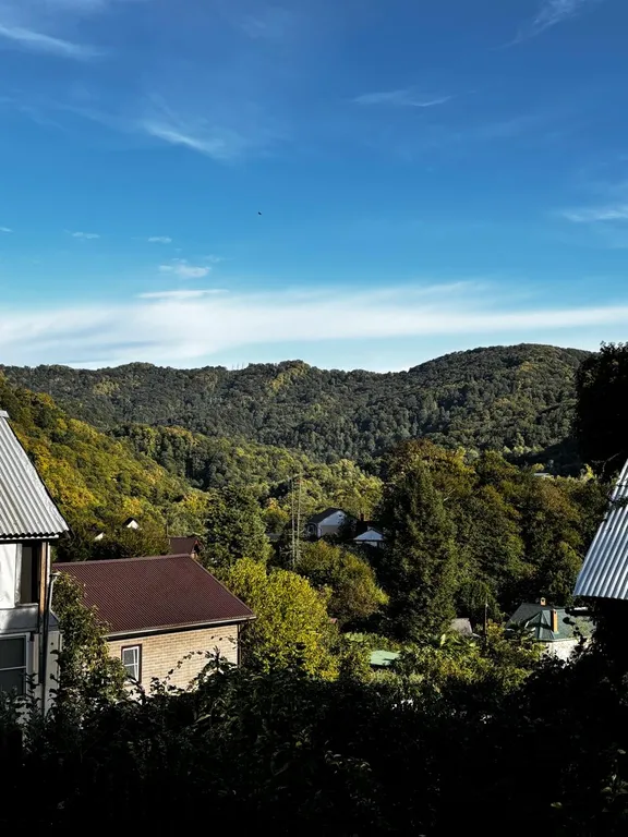 Коттедж Загородный Домик в Окружении гор на 360 — Пластунка