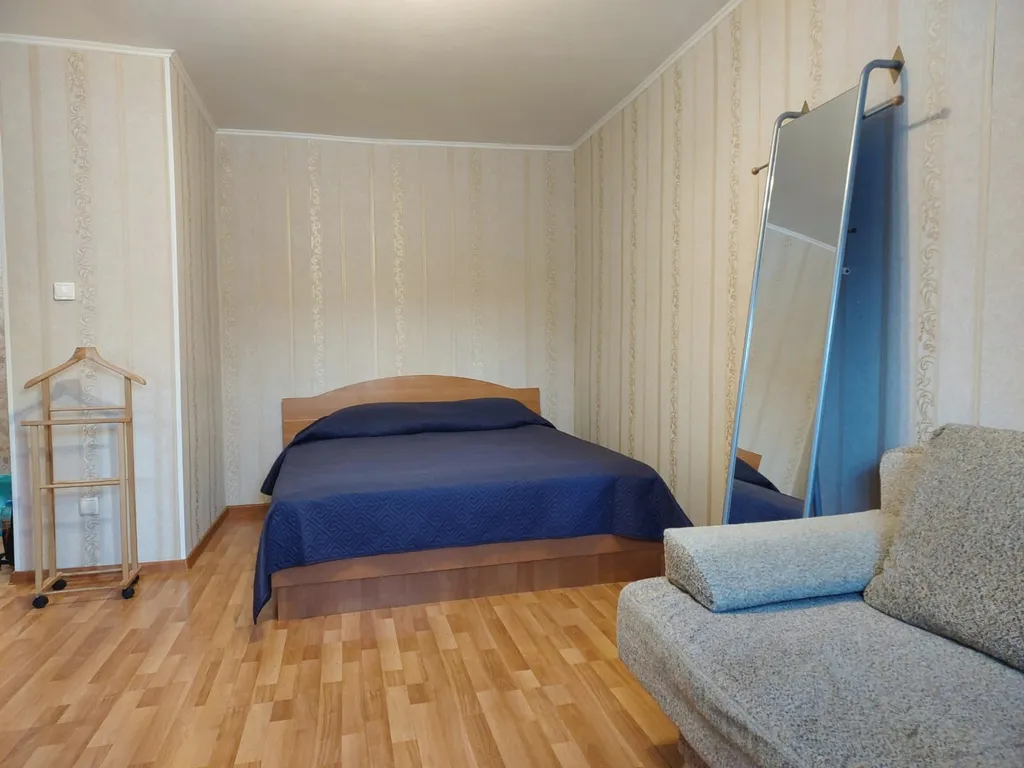 Уютная однокомнатная квартира — аренда посуточно в Екатеринбург