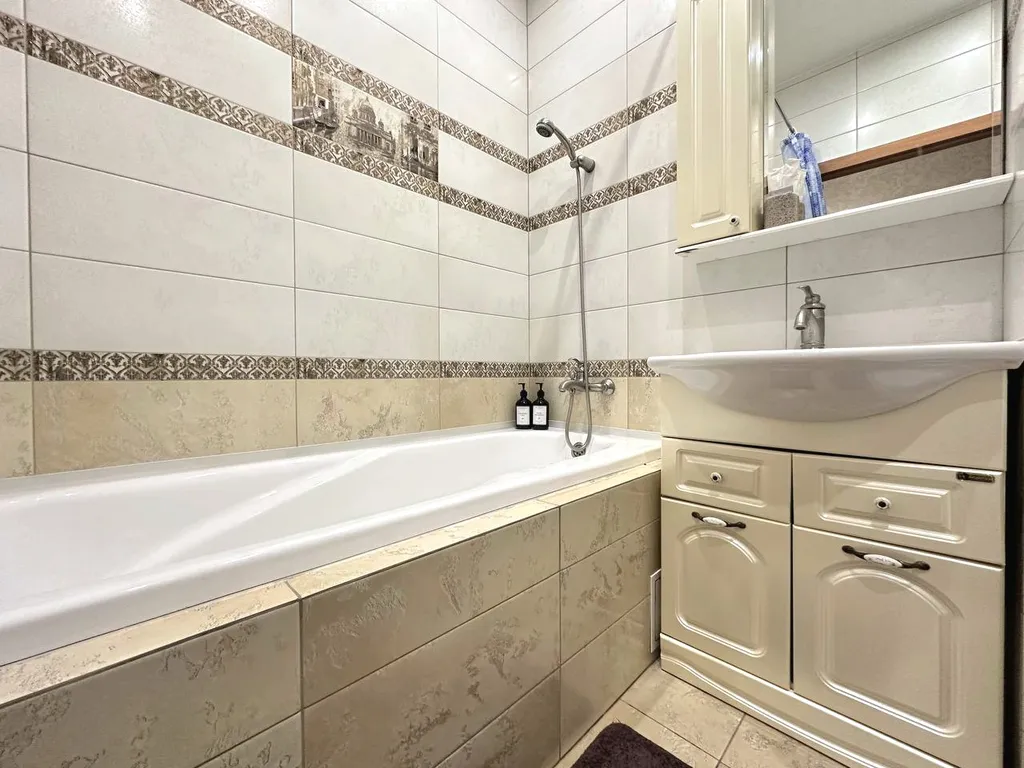 1-комнатная квартира-студия с балконом рядом с Кузбасс-Арена