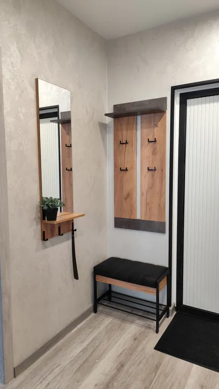 Уютная двухкомнатная квартира в новом жк на берегу озера