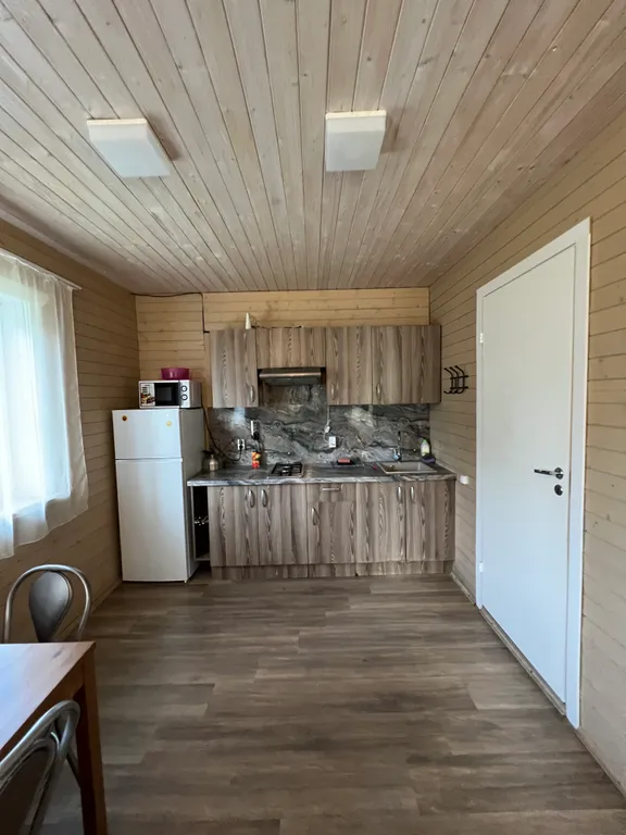 Коттедж с двумя спальнями на 8 гостей