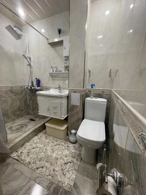 Уюная двухкомнатная квартира