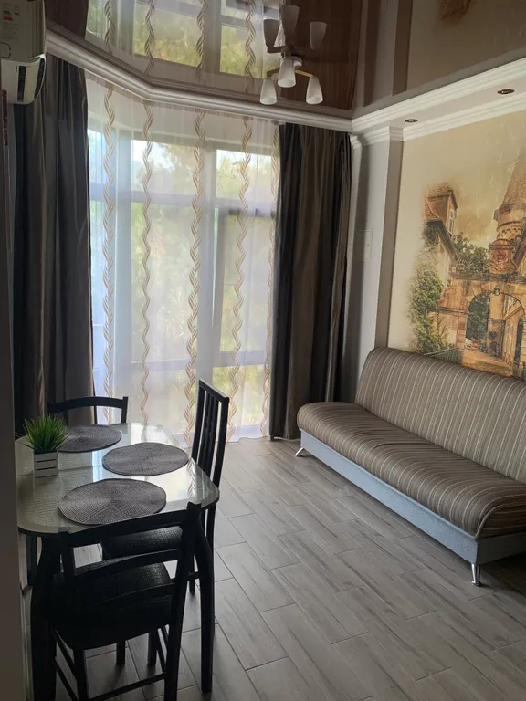 Квартира Квартира в центре, с прекрасным видом и большим балконом — Геленджик