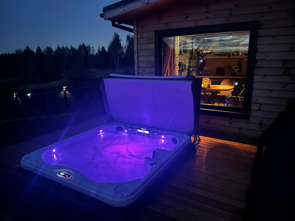 Шале у озера