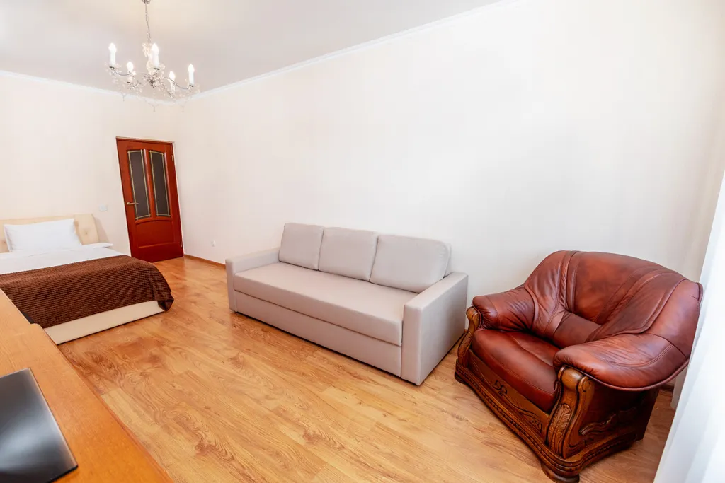 Апартаменты на берегу Комсомольского озера в центре