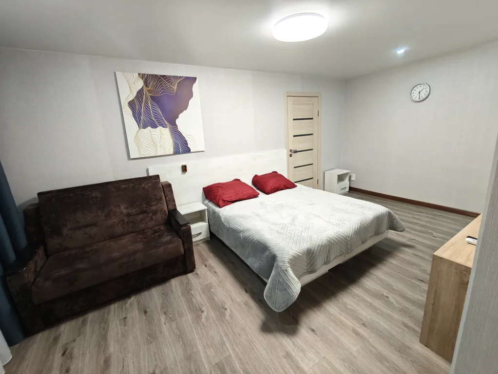 Светлая уютная двухкомнатная квартира