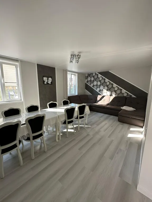 Дом с бильярдом на 12 человек в Олимпийском парке