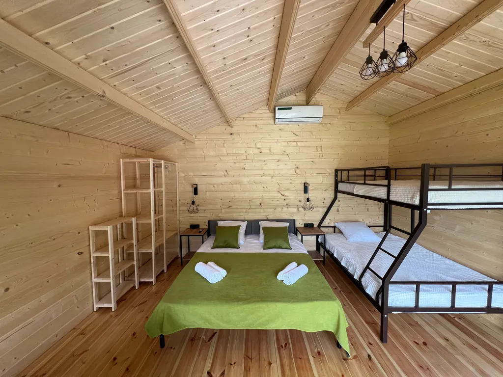 Коттедж 1-комнатный Дом — Гагра