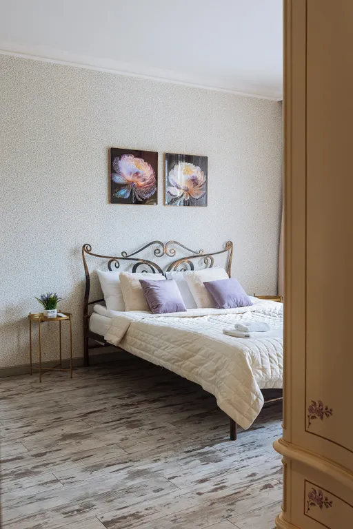 Квартира 3-комнатная Квартира — Калининград