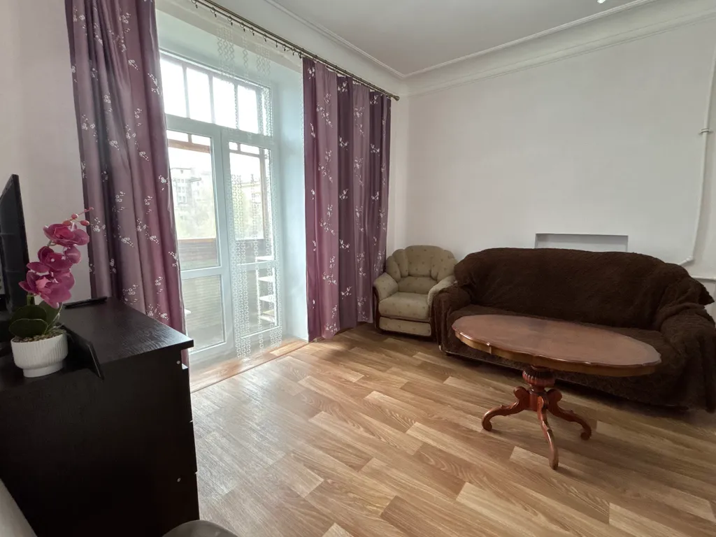 Квартира Квартира в самом центре в 50 метрах от набережной — Волгоград