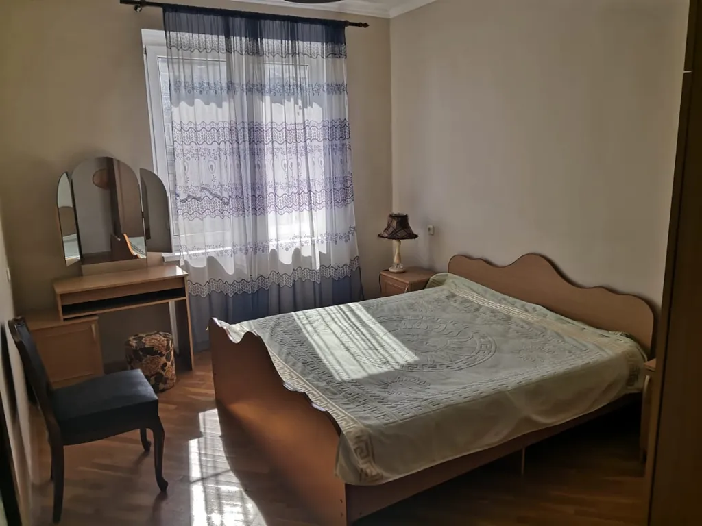 Квартира у набережной с видом на море и город