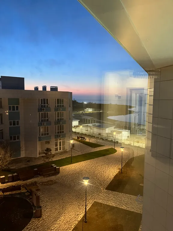 Апартамент с бассейном у моря