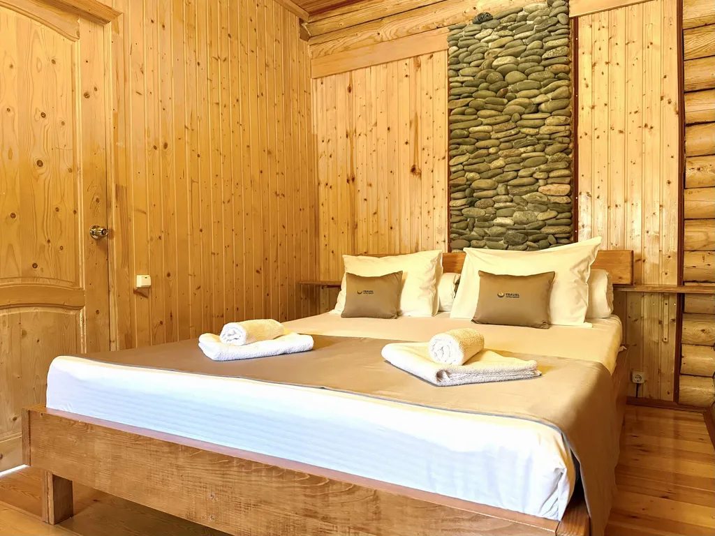 Дом 5-ти комнатный на 10 мест