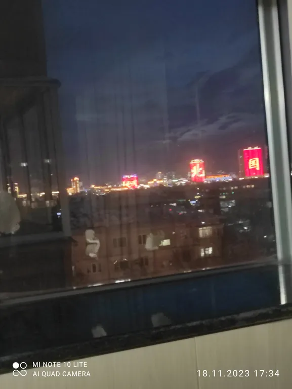 Студия с видом на Китай