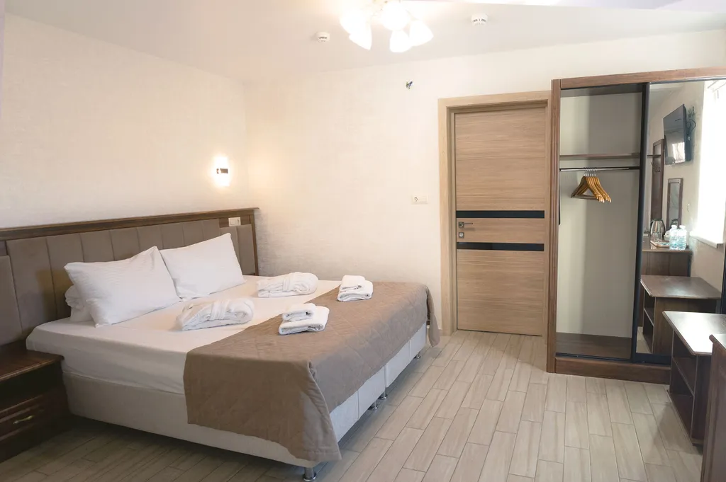 Квартира Трёхместный номер с балконом, вид на горы, доступен бассейн — аренда посуточно в Эсто-Садок