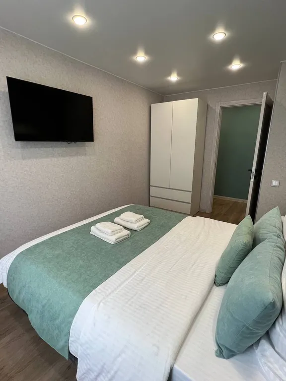 На красной линии