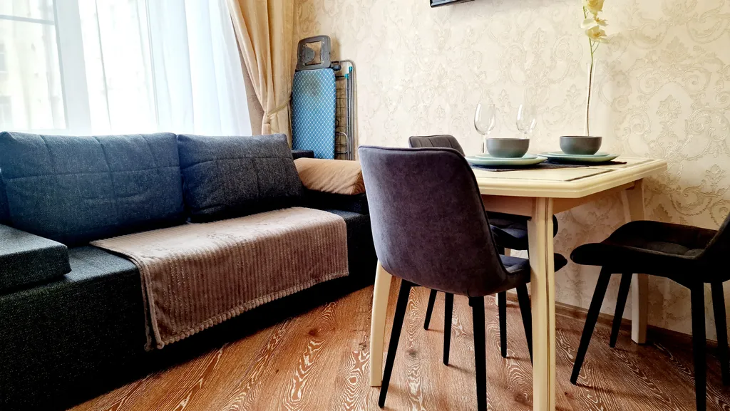 Люкс, летний сад, 6 персон, парковка