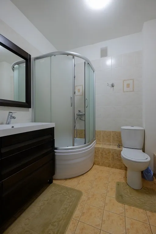 Квартира рядом с Лагерным садом