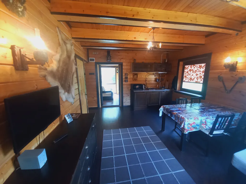 Дом шале с сауной и уличным бассейном