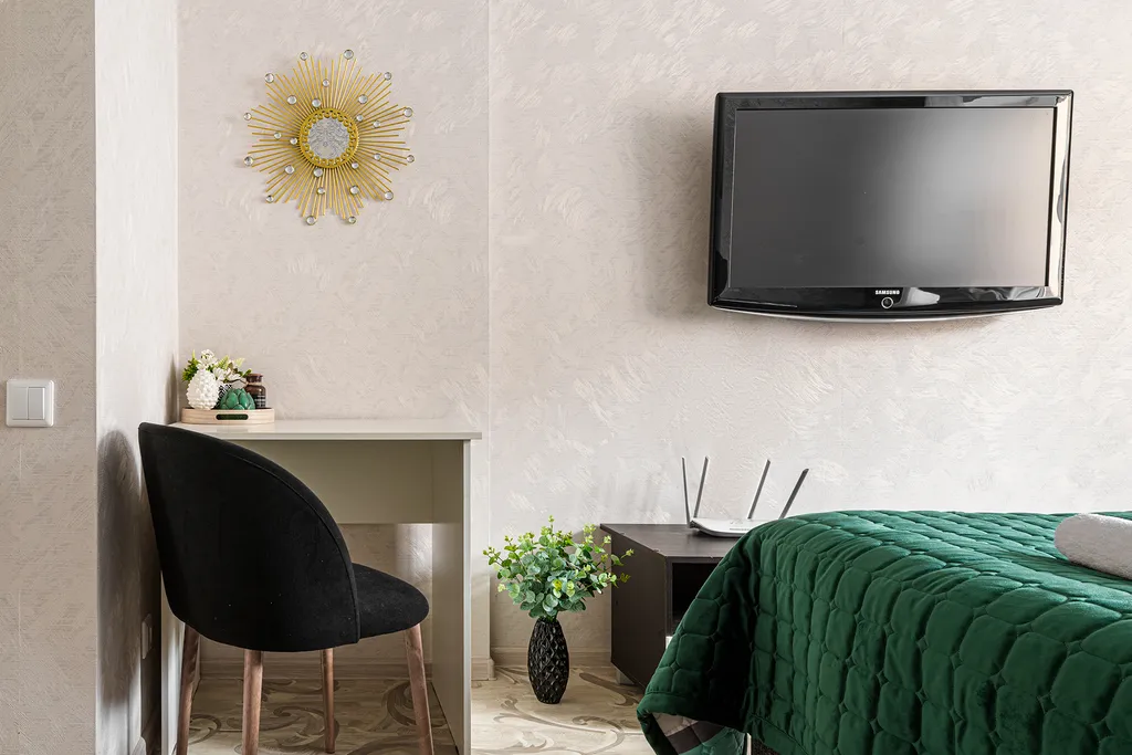 В зеленом микрорайоне Университет, гостиничный сервис, бесконтактно