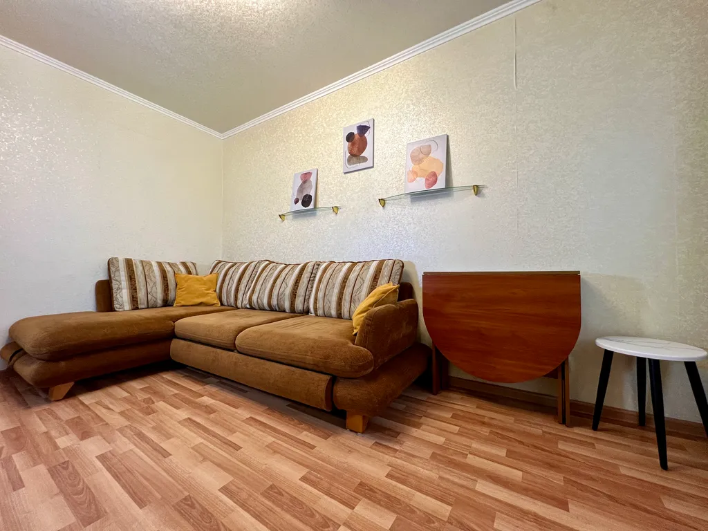 2-комнатная квартира в центре не берем оплату за уборку