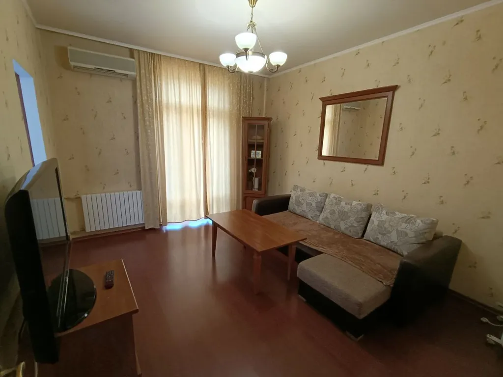 Вода круглосуточно, новая кровать, 2 комнаты, центр