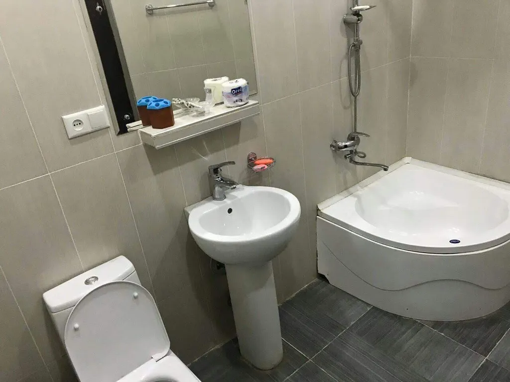 4-комнатная Квартира