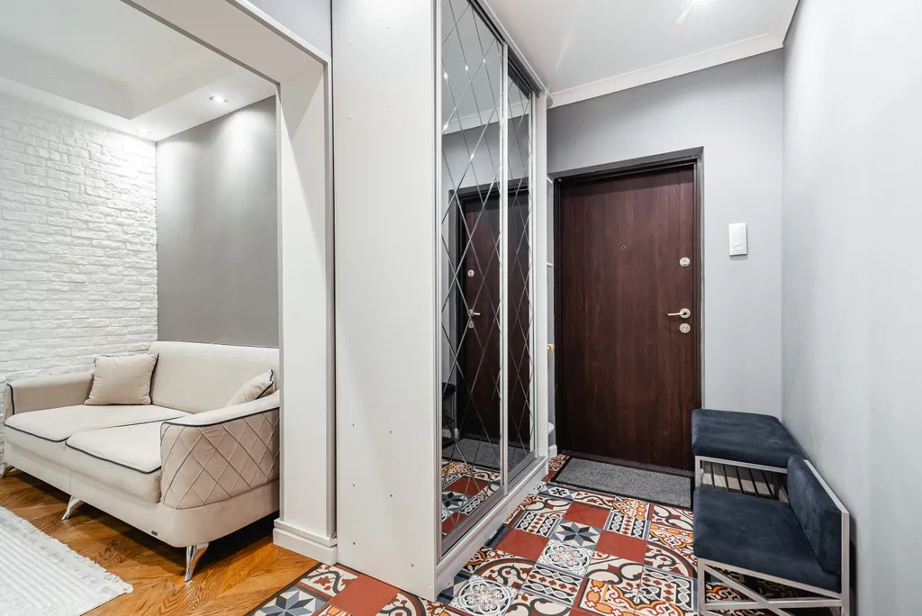 ЖК Мега Тауэрс возле Мега центра