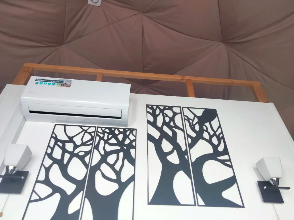 Домик с баней на берегу Ладожского озера