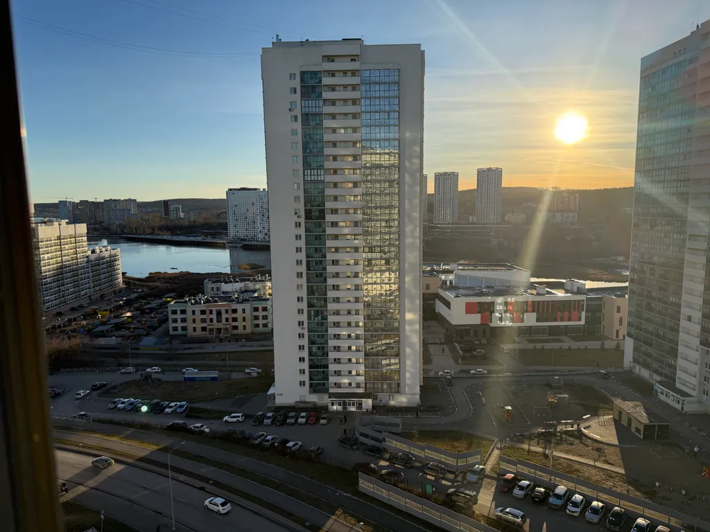 Уютная студия Рощинская 26 с видом на пруд