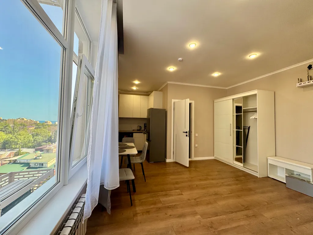 Апартаменты с боковым видом на море