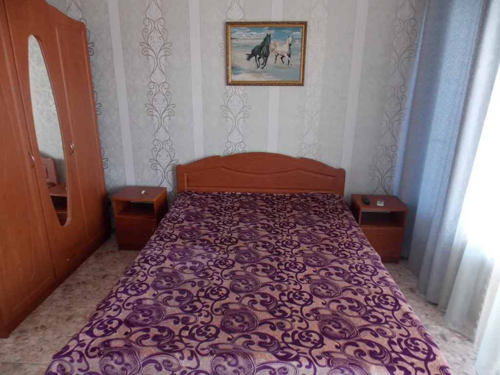 Корабль, комната с видом на море