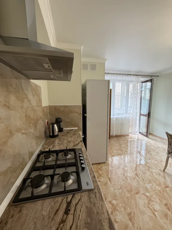 Квартира в новом доме, идеально расположенном в центре курортной зоны