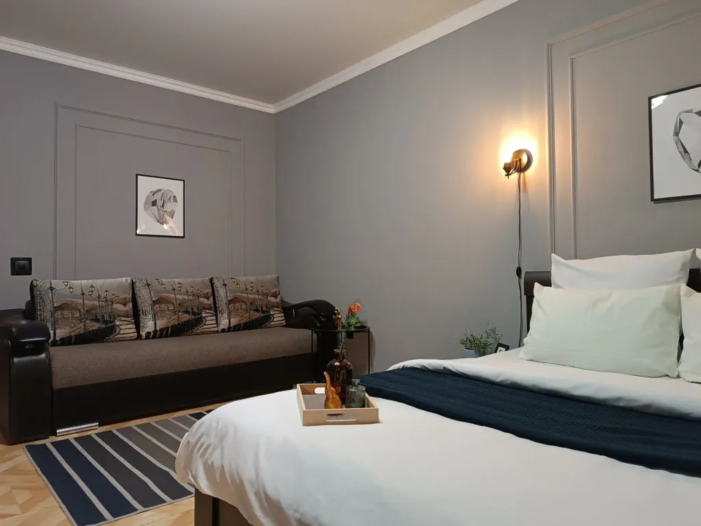 Двушка у парка Соловьи