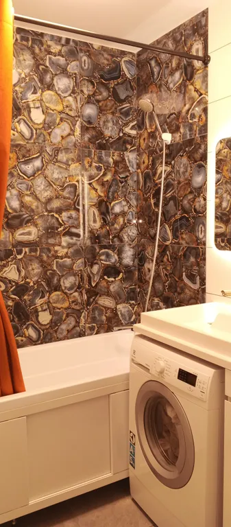 Евро трёхкомнатная и Лесопарк грибы белки и кукушки в Черте Города