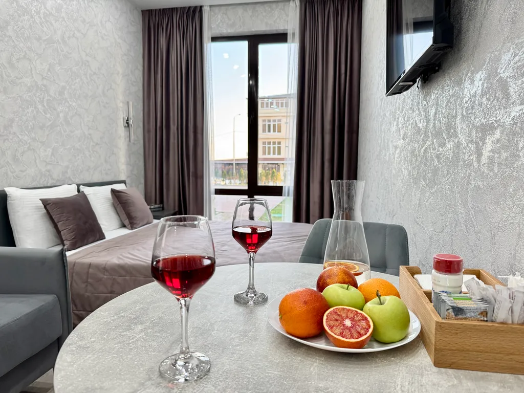 Квартира Квартира Стандарт с видом на море и бассейн — Лазаревское