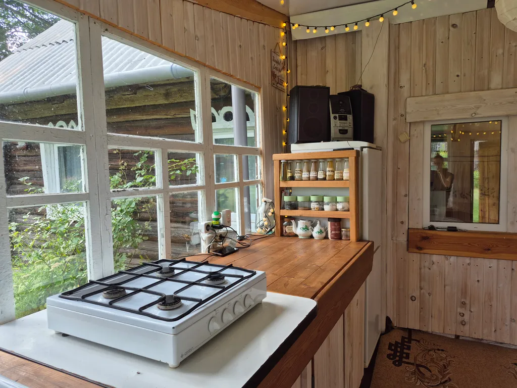 Деревенский дом, как в детстве, у реки Березена