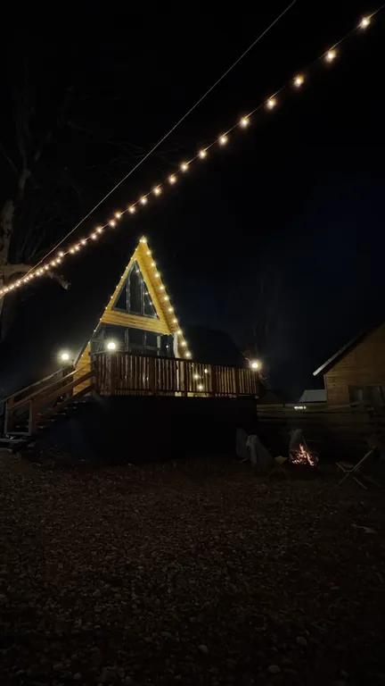 Коттедж Уютный домик A-Frame с видом на горы — Архыз
