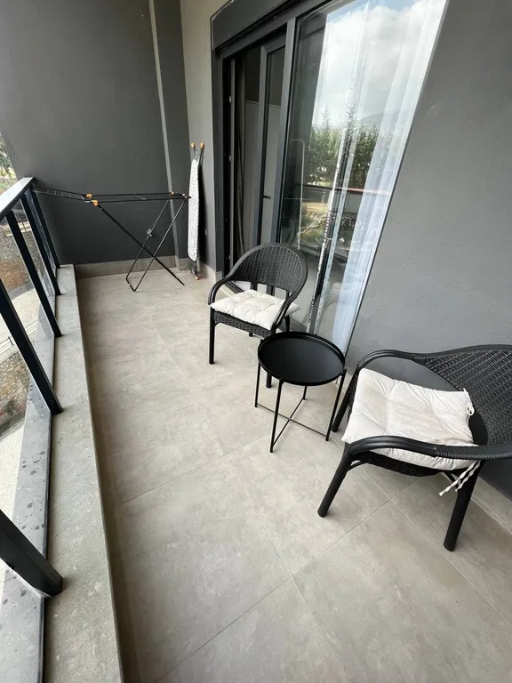 Студия с видом на горы