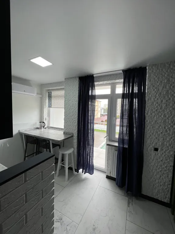 Квартира Апартаменты с бассейном — Анапа