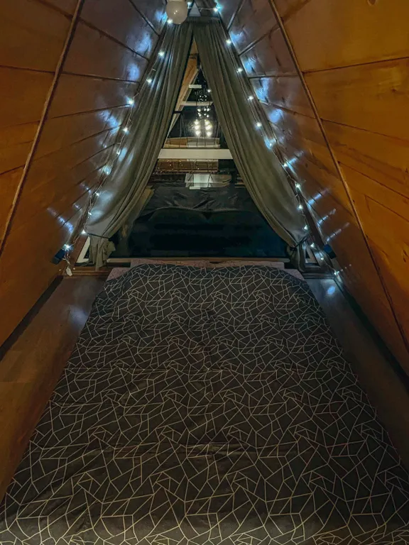 Треугольный дом лофт