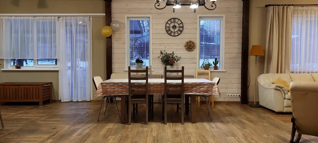 Коттедж Коттедж под сенью лесных деревьев — Москва