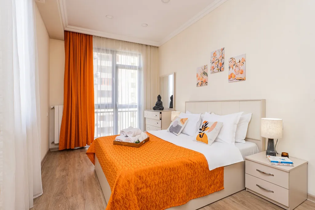 Квартира с витражными окнами в центре — аренда посуточно в Ереван