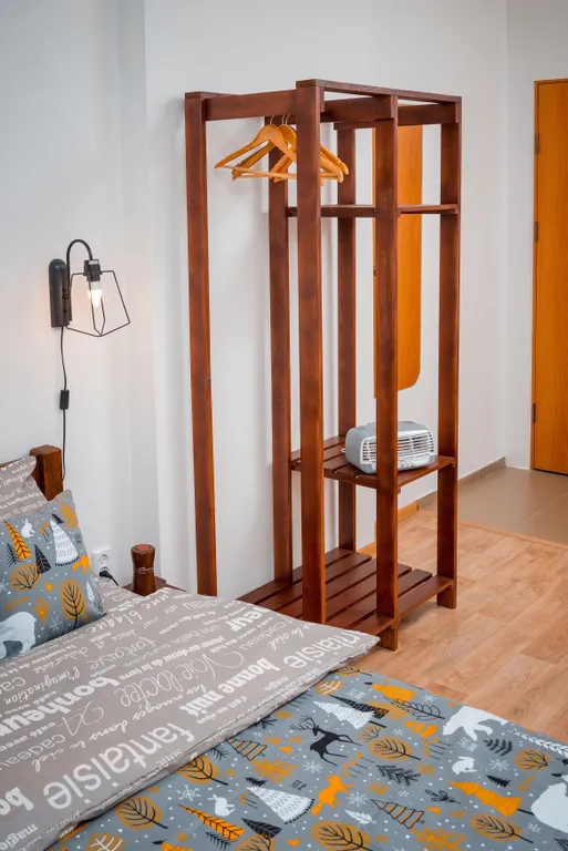 Двухкомнатная квартира на Холмогорова