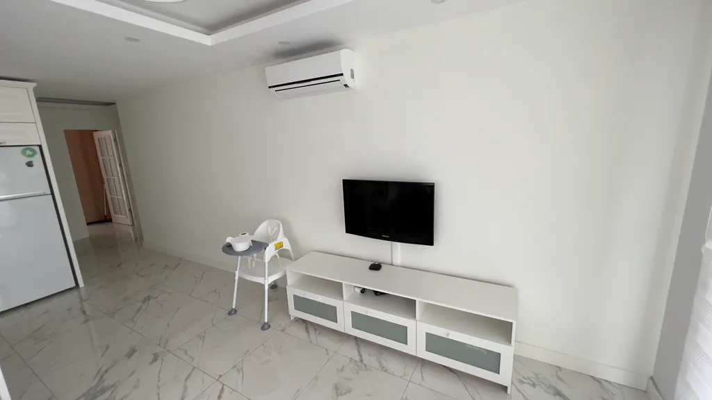 Alanya centre Kleopatra beach 100m to the sea