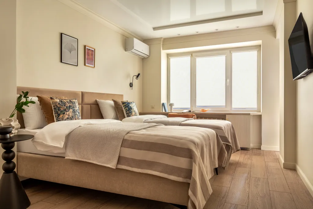 Квартира 3-комнатная квартира в историческом районe Амалиенау c балконом — Калининград