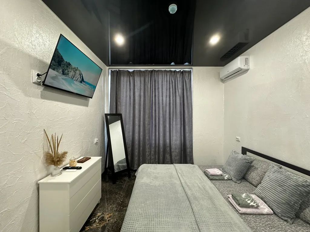 Квартира Апартаменты Лёгкость — Симферополь