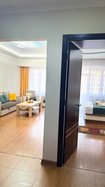 Современные апартаменты в центре с красивым видом