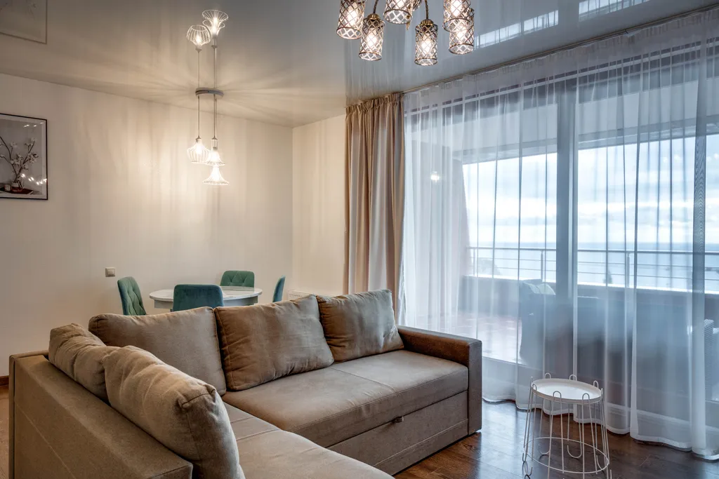 Трехкомнатная квартира с красивым видом на море и горы